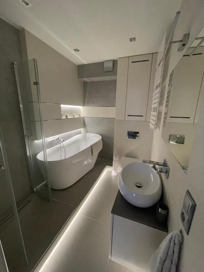 Apartament Centrum Bodzentynska, Centrum Rynek, Bezplatny Parking Kielce Extérieur photo