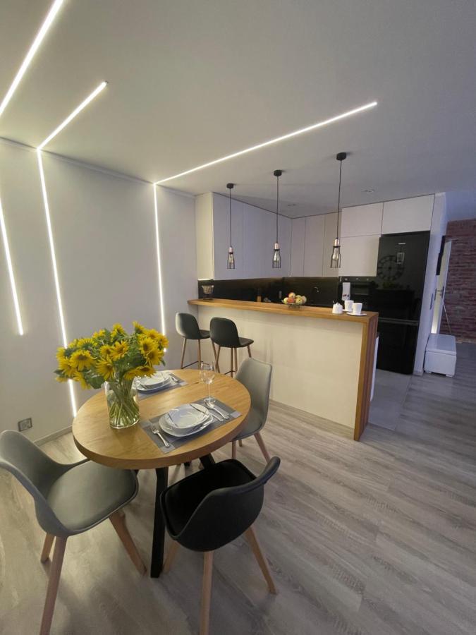 Apartament Centrum Bodzentynska, Centrum Rynek, Bezplatny Parking Kielce Extérieur photo