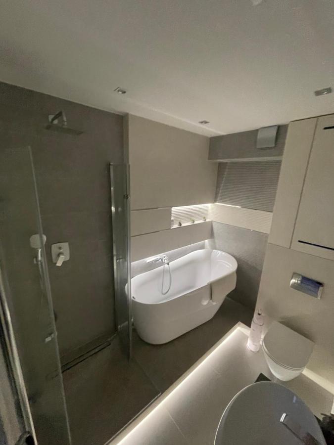 Apartament Centrum Bodzentynska, Centrum Rynek, Bezplatny Parking Kielce Extérieur photo