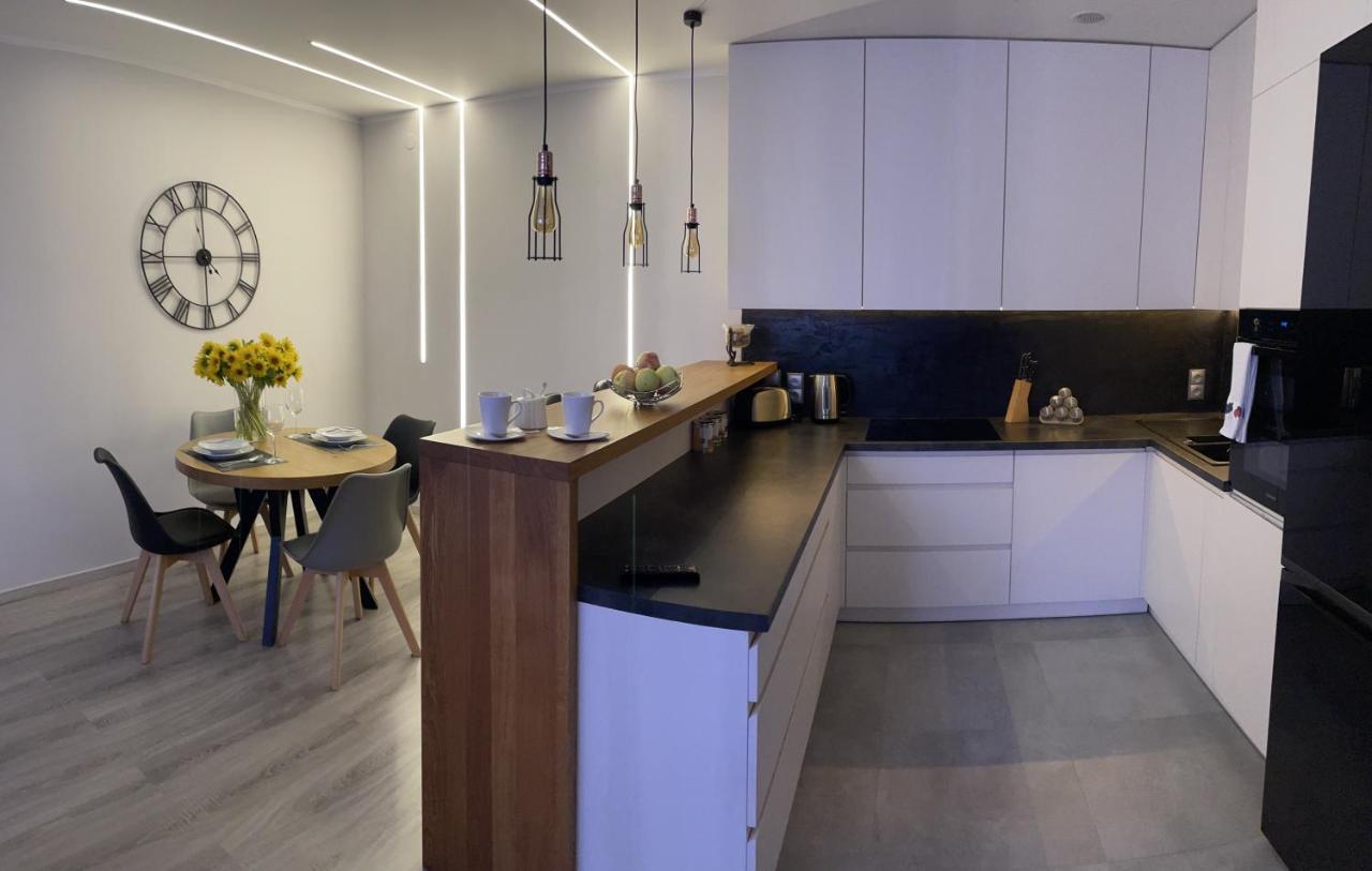 Apartament Centrum Bodzentynska, Centrum Rynek, Bezplatny Parking Kielce Extérieur photo