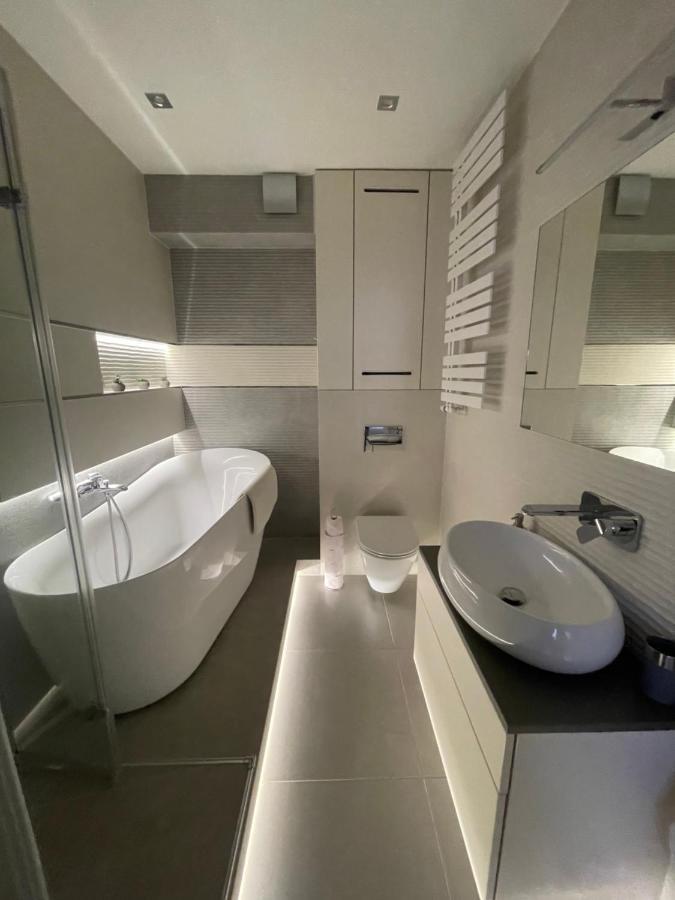 Apartament Centrum Bodzentynska, Centrum Rynek, Bezplatny Parking Kielce Extérieur photo