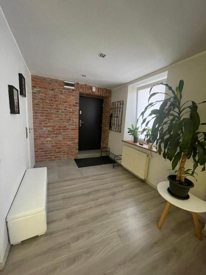 Apartament Centrum Bodzentynska, Centrum Rynek, Bezplatny Parking Kielce Extérieur photo